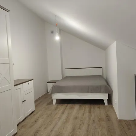 Apartment 26 Zachod